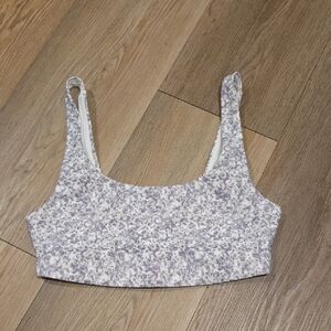 Vuori Purple Patterned Activewear Top